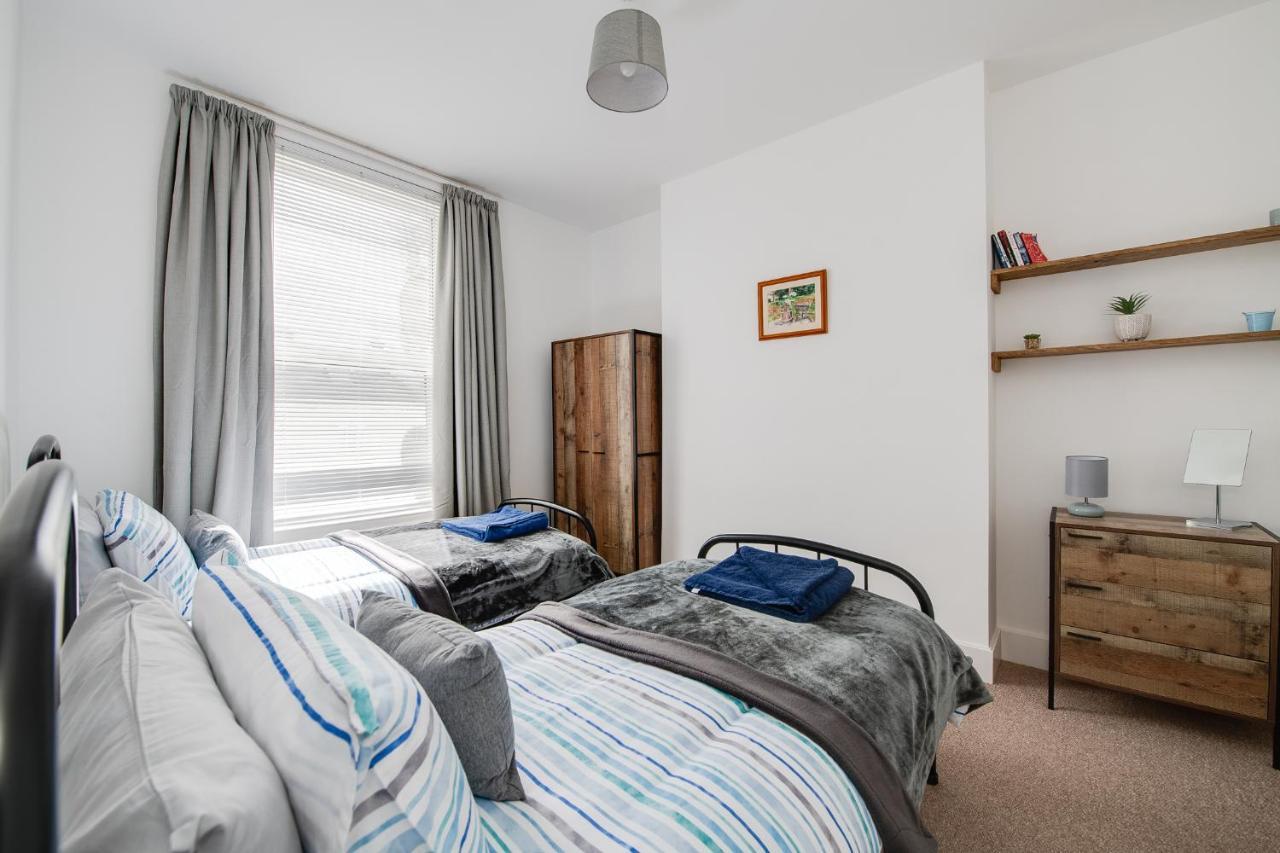 Bright 2 Bedroom In Southsea. 8 Min Walk To Seafront Appartement Portsmouth