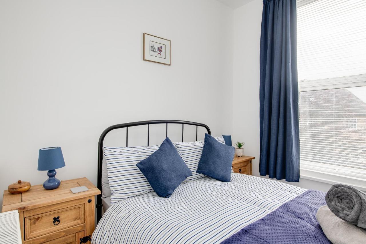 Apartment Bright 2 Bedroom In Southsea. 8 Min Walk To Seafront *